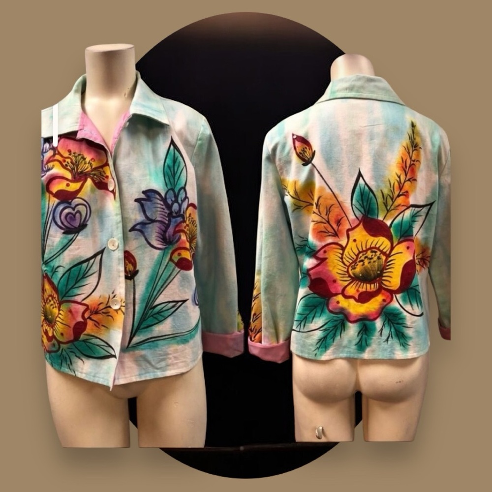 Entice,Woman,Jacket floral print design,Buttons,Multicolor,Sz S,Long Sleeve.!